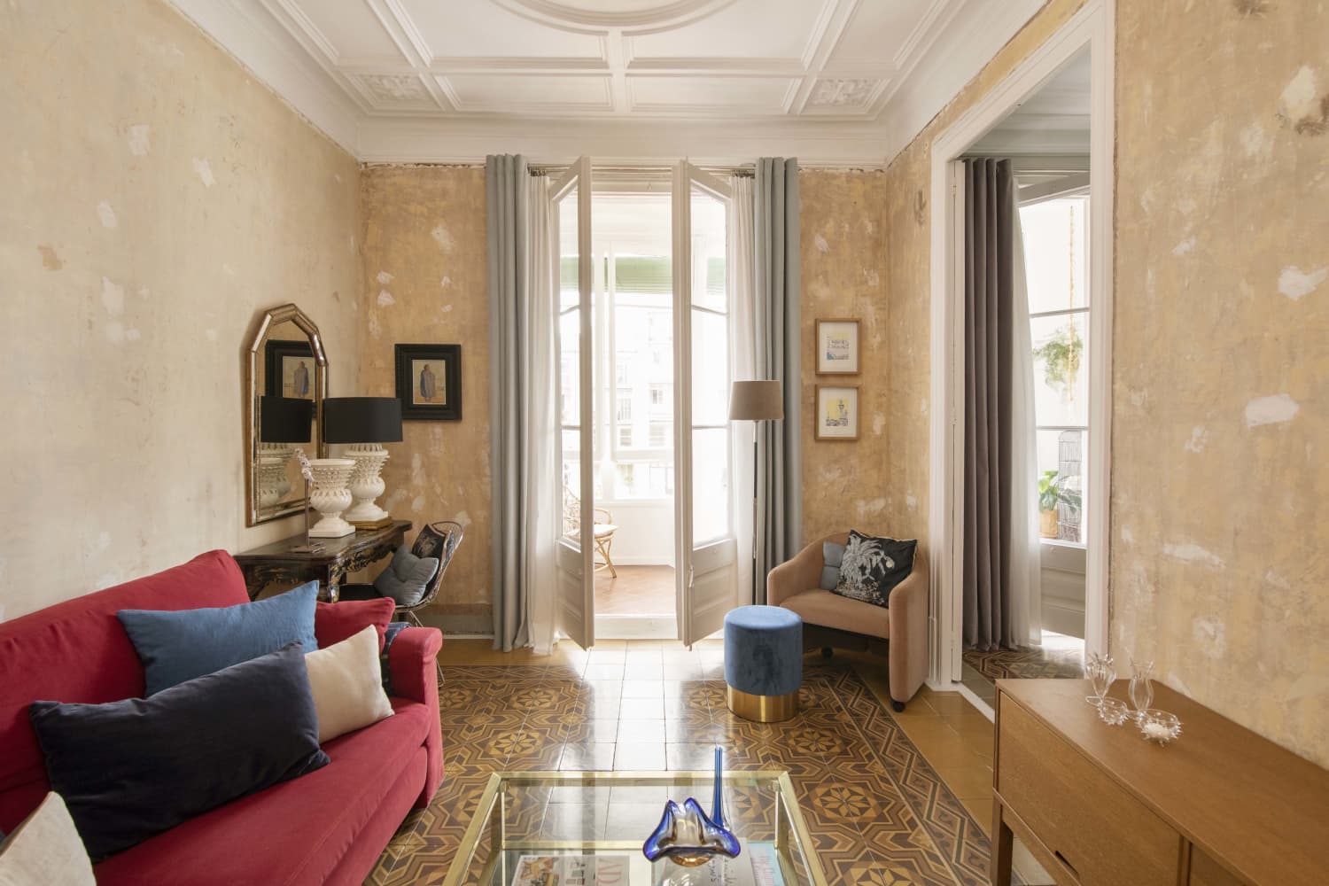 Barcelona Apartment With Textured Walls and Tiled Floors | Apartment ... - Textured Flooring Apartment Renovation